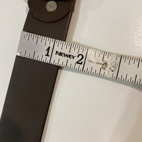 Brown Leather Belt with Silver Buckle Brand New Size 42 Casual & Versatile - Picture 11 of 11